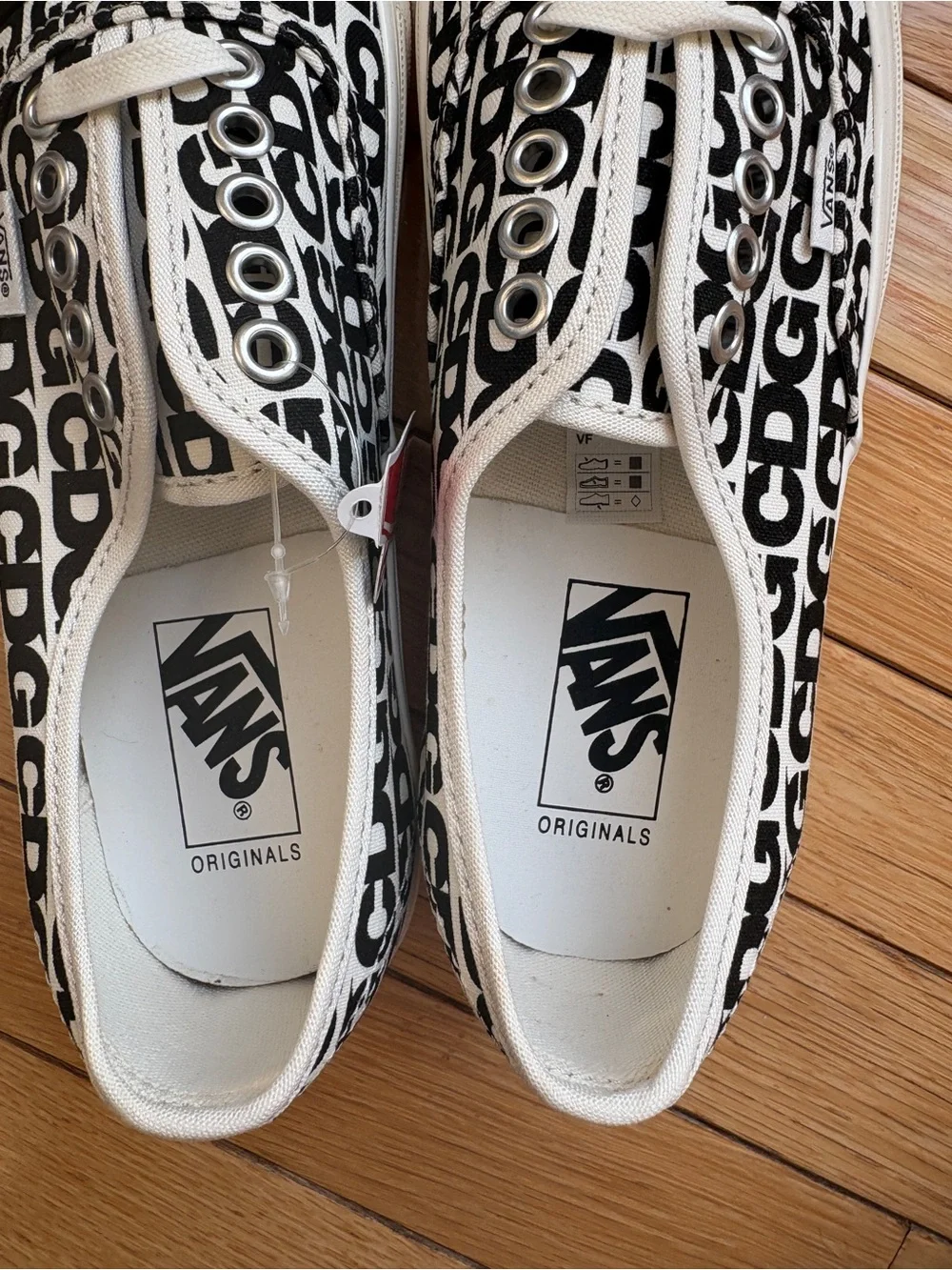 Vans OTW Authentic 44 CDG Comme des Garçons White Black Men 6.5/Women 8 NEW